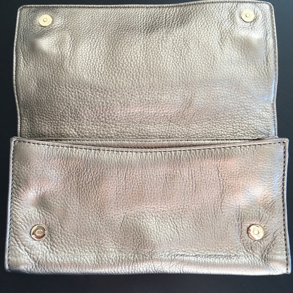 Michael Kors Vintage Gold Clutch with Chain - Picture 3 of 7